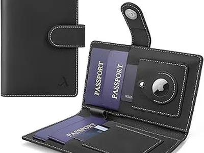 Travel wallet RFID